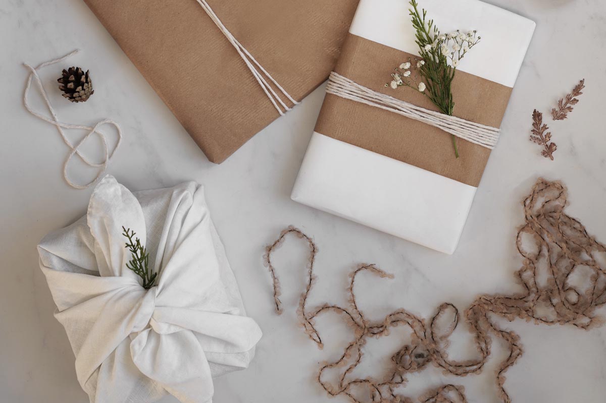 Six ideas for minimalist, sustainable Christmas gift wrapping | These Four Walls blog